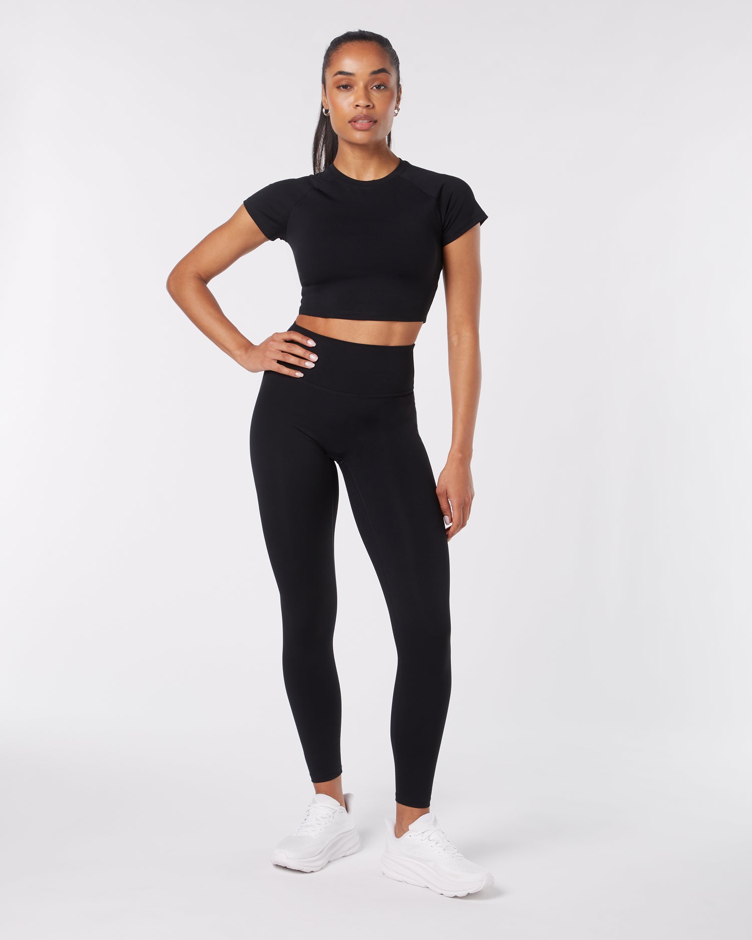 Short Sleeve Crop Top - Schwarz